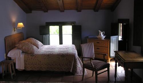 Quadruple Room with Private Bathroom
