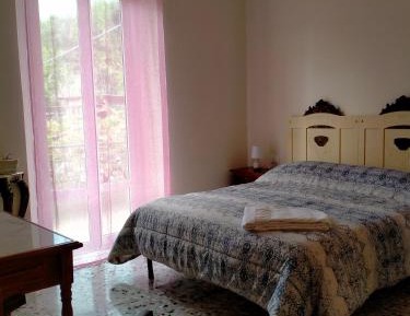 Double Room with Balcony (2 Adults + 1 Child)