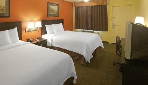 Queen Room with Two Queen Beds - Non-Smoking