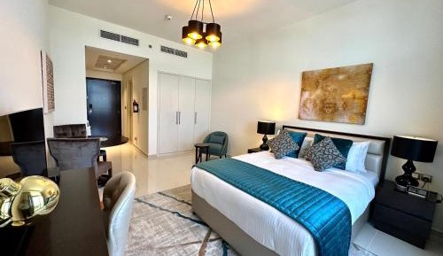 Studio Apartment