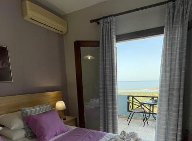 Studio with Sea View