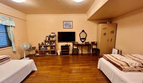 Quadruple Room with Shared Bathroom