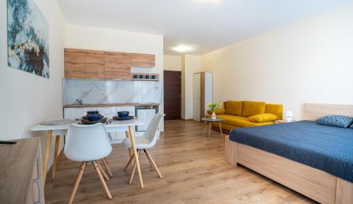 Superior Family Room