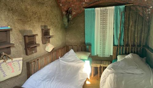 Double Room with Shared Bathroom