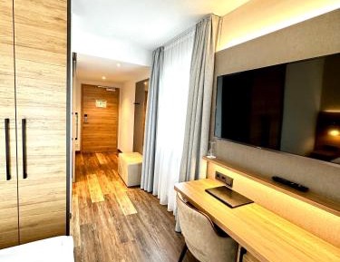 Deluxe Single Room with Balcony