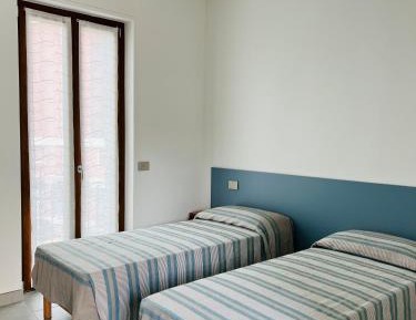 Quadruple Room with Private Bathroom