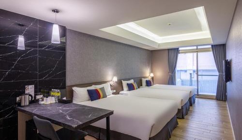 Standard Quadruple Room