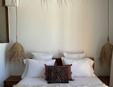 Deluxe Double Room with Balcony and Sea View