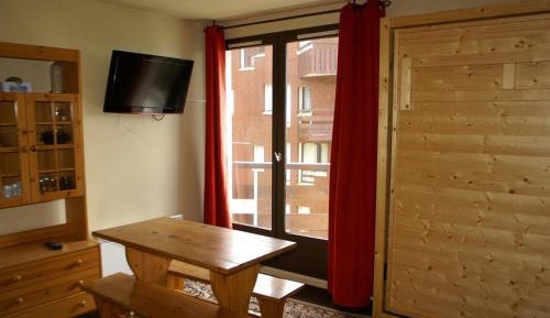 Apartment (4 Adults)