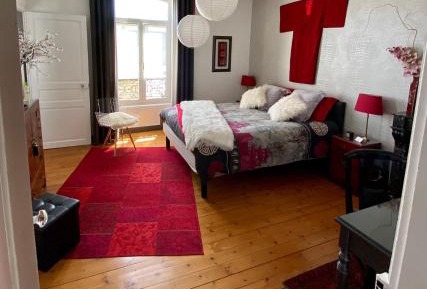 Double or Twin Room with Shared Bathroom