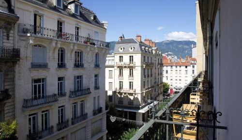 Prestige King Room with Balcony