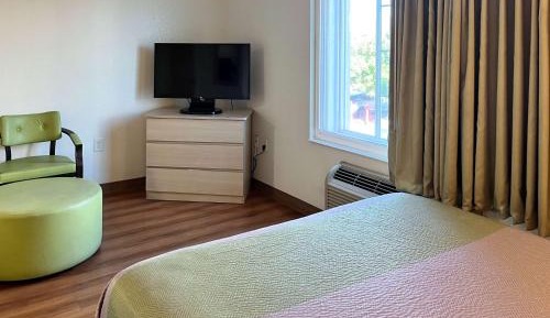 Deluxe Double Room - Non-Smoking