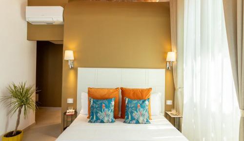 Queen Room with Sea View