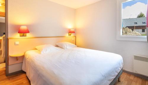 Standard Apartment (6 Adults)