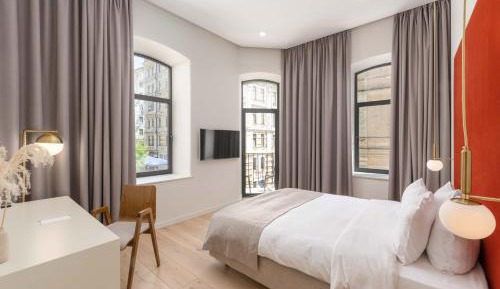Deluxe Double Room with Balcony