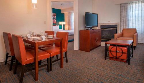 Two-Bedroom Suite