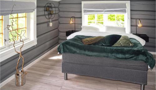 Four-Bedroom Holiday Home