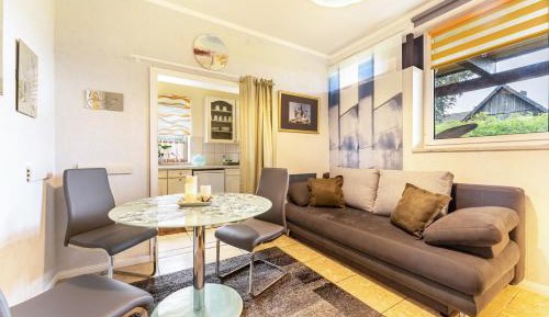 Superior One-Bedroom Apartment