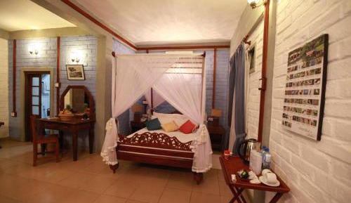 Deluxe Double Room with Balcony