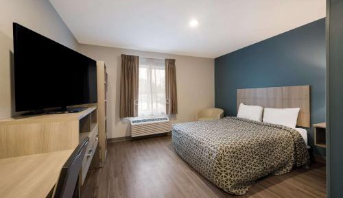 QUEEN SUITE ACCESSIBLE