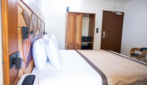Superior Queen Room