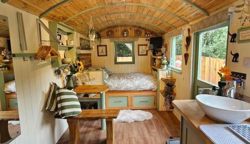 One-Bedroom House