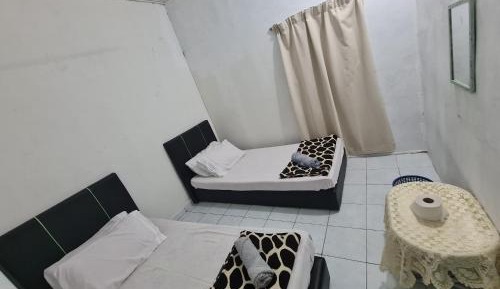 Small Twin Room