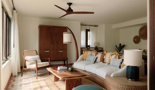 Master Suite with Sea View