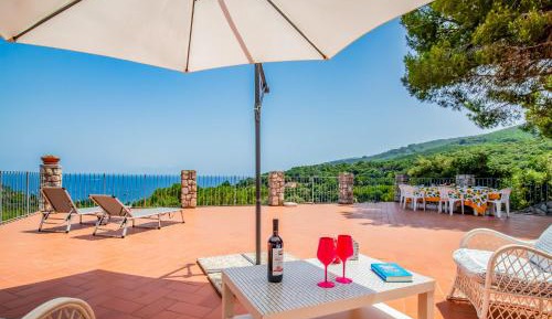 Villa with Sea View
