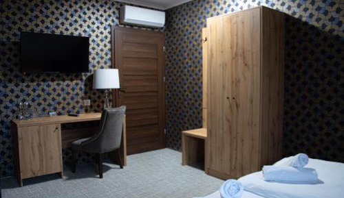 Large Single Room