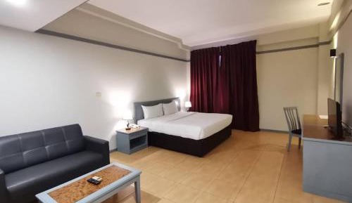 Deluxe King Room