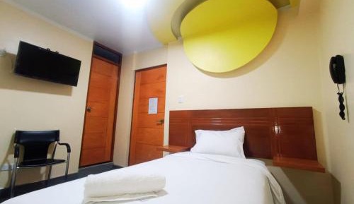 Single Room with Private Bathroom