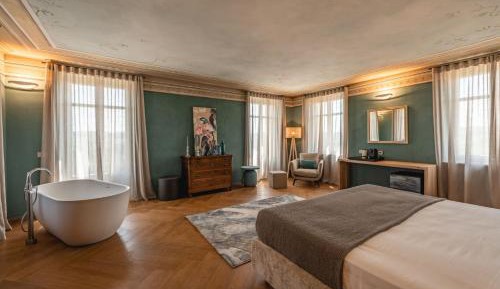 King Room with Balcony