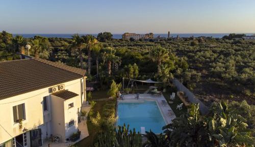 Villa with Sea View