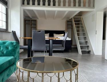 Studio with Balcony