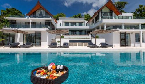 Villa - Beach Front