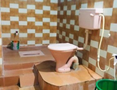 Deluxe Double Room (2 Adults + 1 Child)