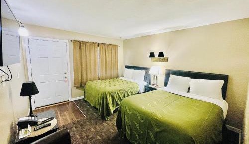 Deluxe Double Room Two Double Beds