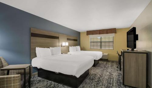 Queen Room with Two Queen Beds - Non-Smoking