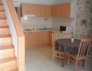 Apartment - Split Level