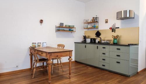 Studio Apartment
