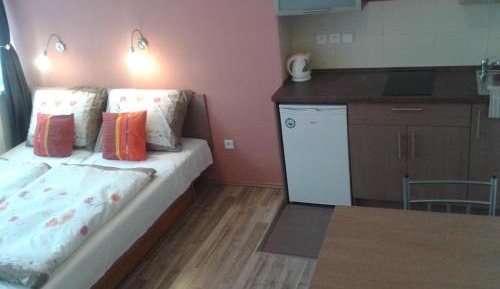 Studio (1-2 Adults)