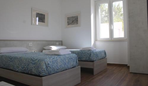 Twin Room with Private Bathroom