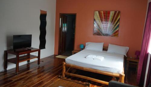 Queen Room with Sea View