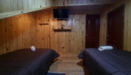 Twin Room with Private Bathroom