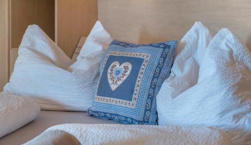 Superior One-Bedroom Apartment