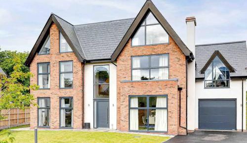 Seven-Bedroom House