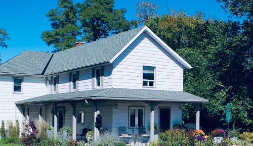 Six-Bedroom House