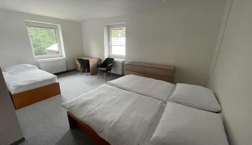 Triple Room with Private Bathroom