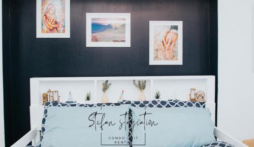 Studio with Mountain View